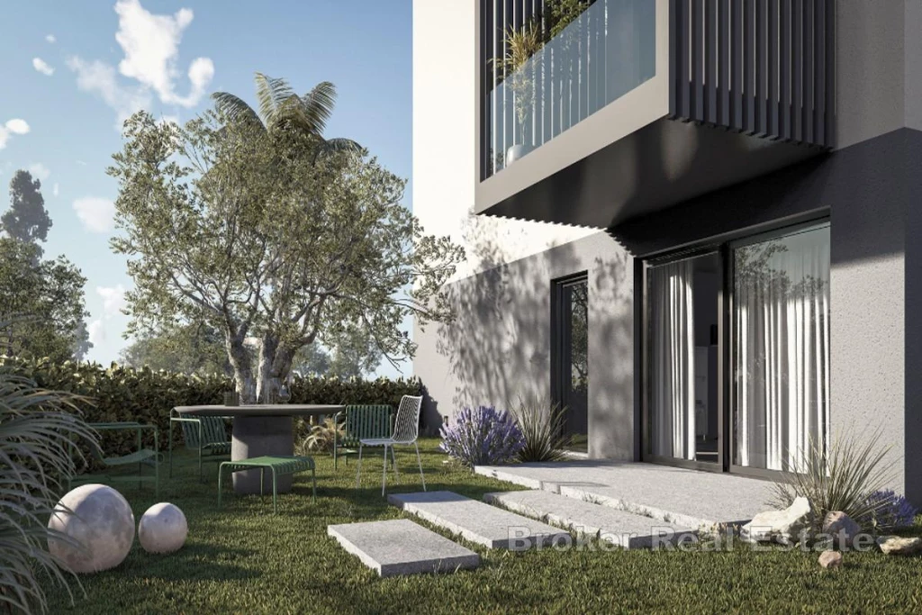 New construction - one-bedroom apartment, ground floor with garden