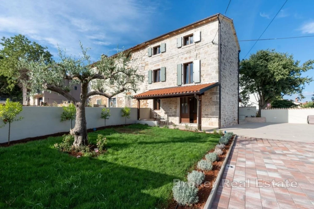 Authentic stone house with swimming pool