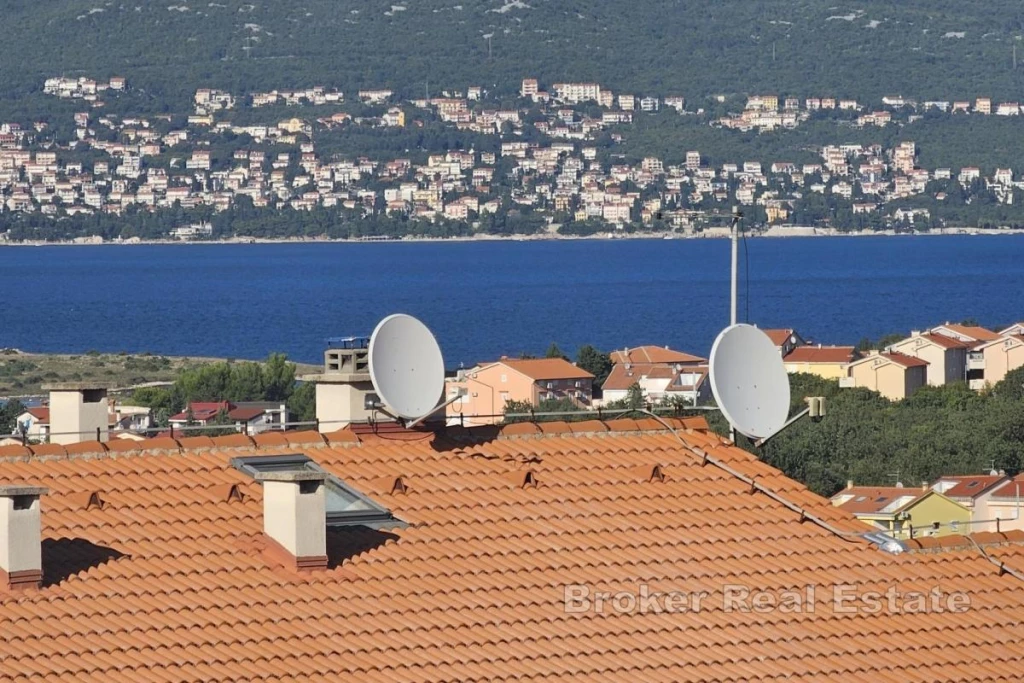 Apartment with sea view in a quiet area