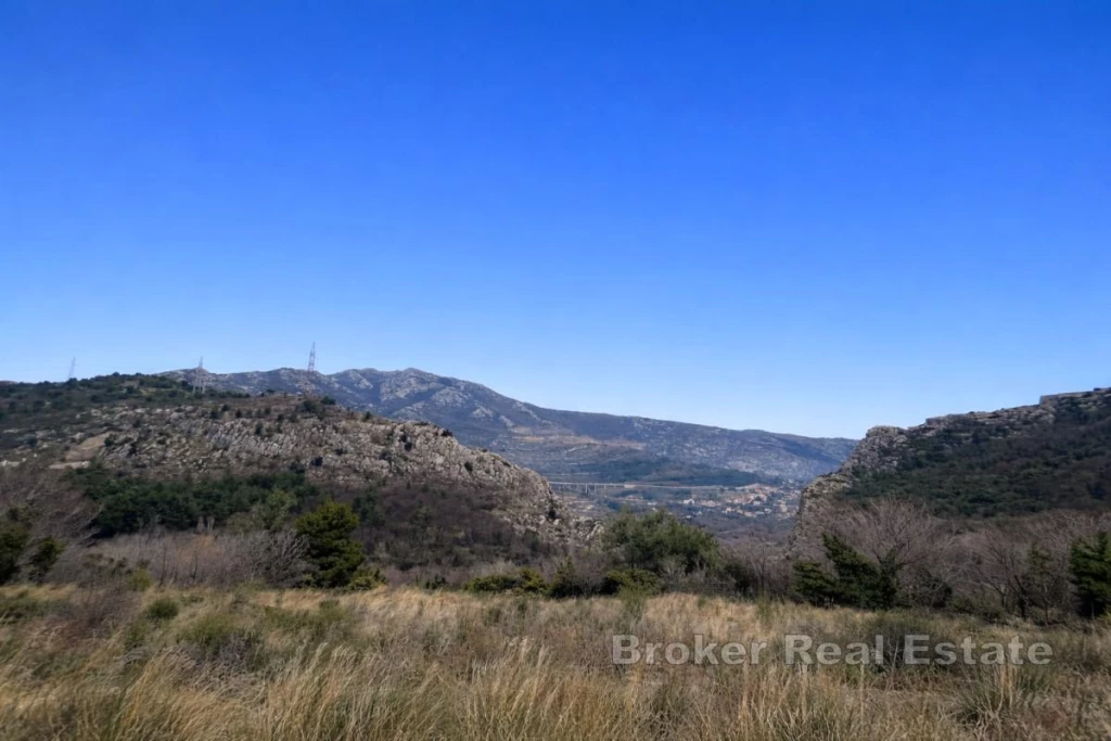 Attractive building plot