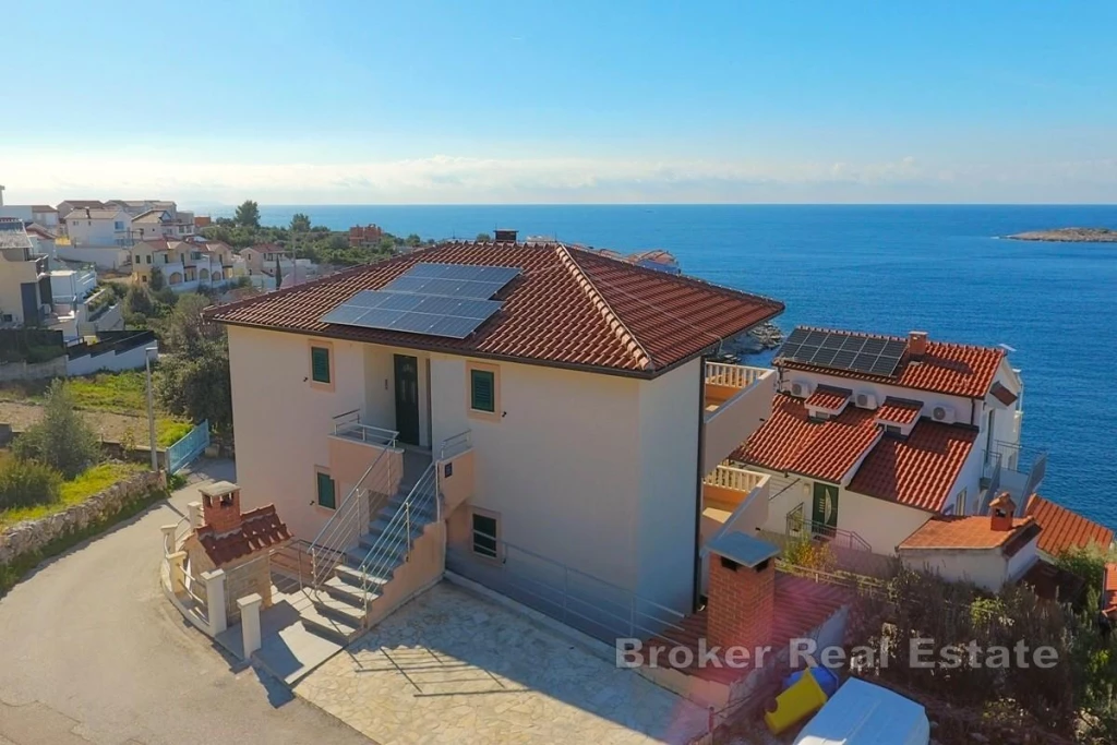 c3-1-name c2-4-name, Rogoznica