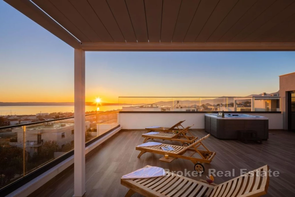 c3-1-name c2-4-name, Kastela, Kaštel Sućurac