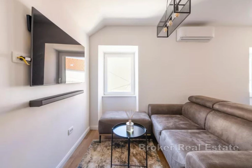 For sale apartment, bachelor flat, Split, Grad