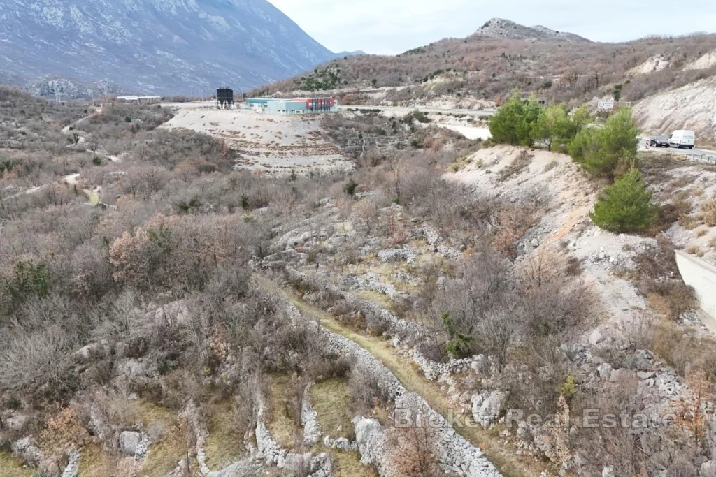 Building Land in the Industrial Zone
