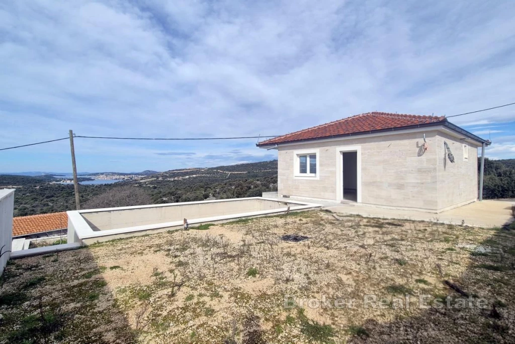 c3-1-name c2-4-name, Rogoznica