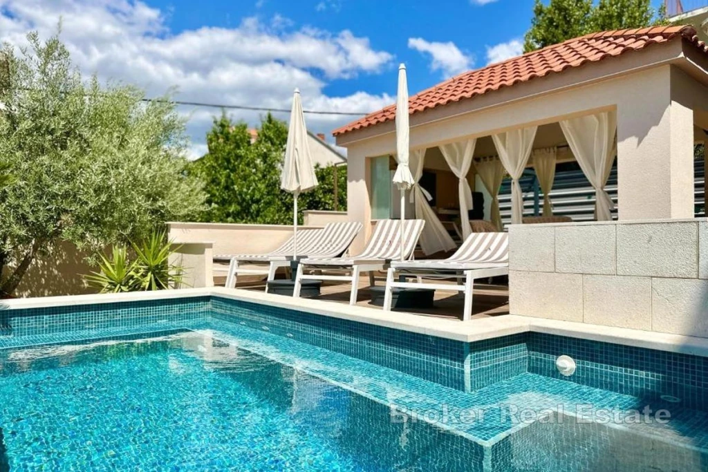 For sale villa, residence, Ciovo