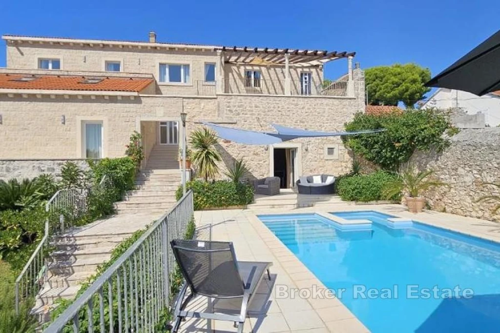 For sale villa, residence, Brac