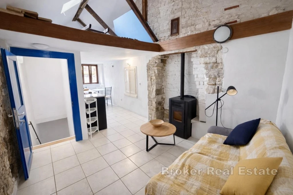 Authentic stone house with great potential for tourist rental