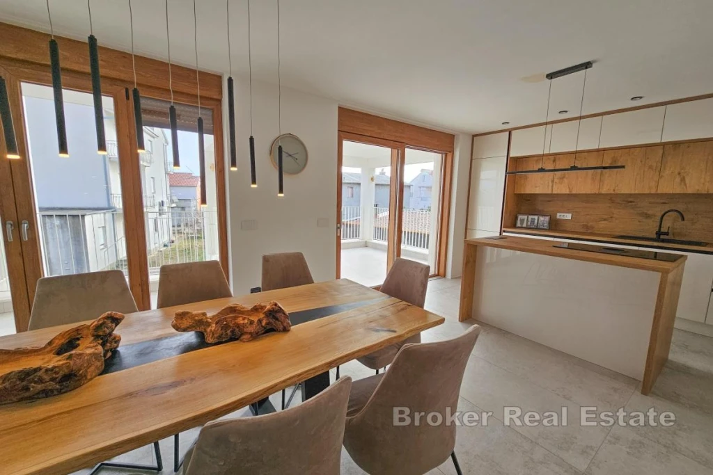 Detached Three-Storey House with Swimming Pool