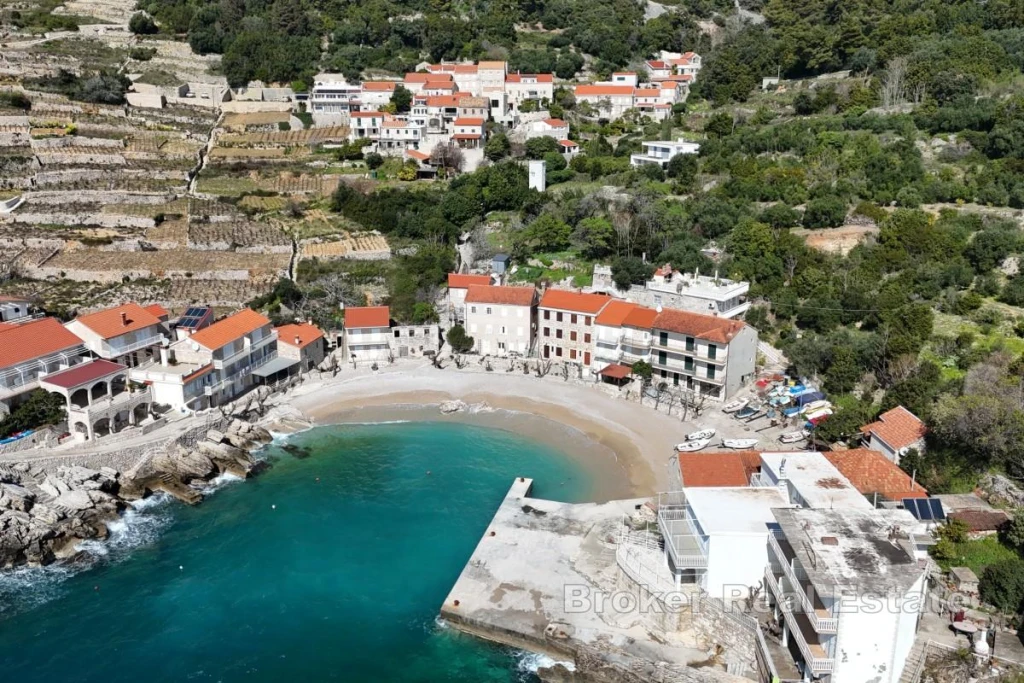 Stone house with sea view