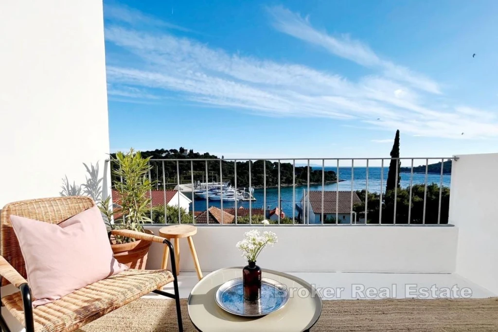 Modern villa in the heart of a small Dalmatian village