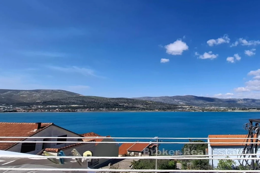 Apartment House in Prime Location with Sea View