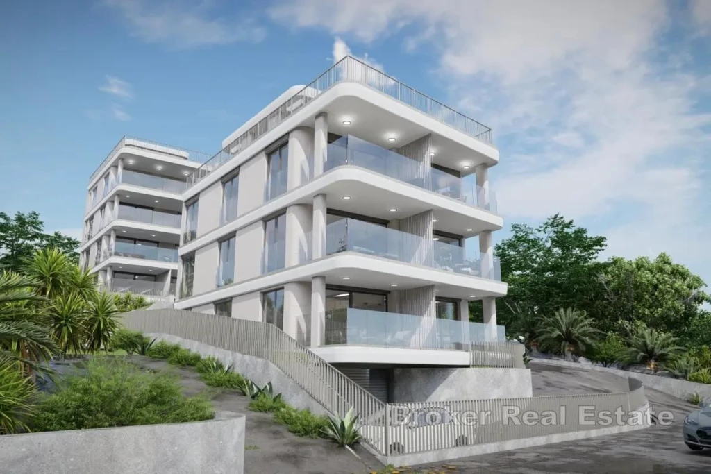 Luxurious two bedroom penthouse with roof terrace