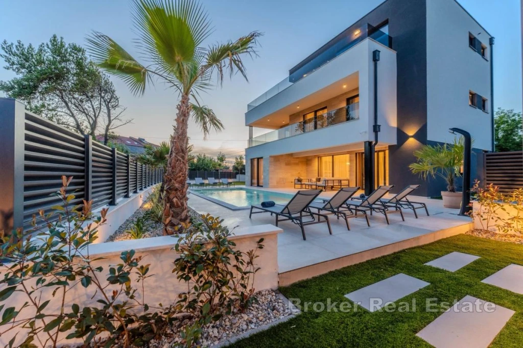 Premium villa with pool and open sea view