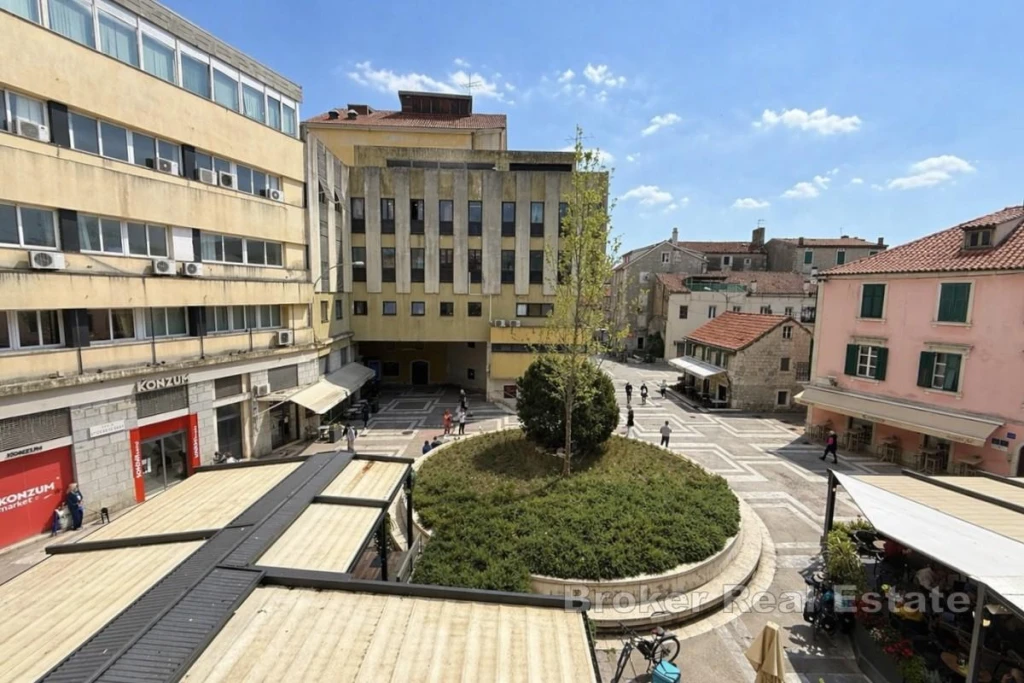 c3-1-name c2-22-name, Split, Grad