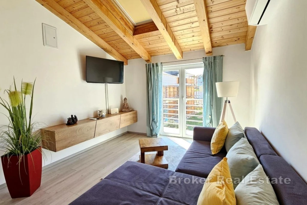 Two-bedroom apartment near the sea