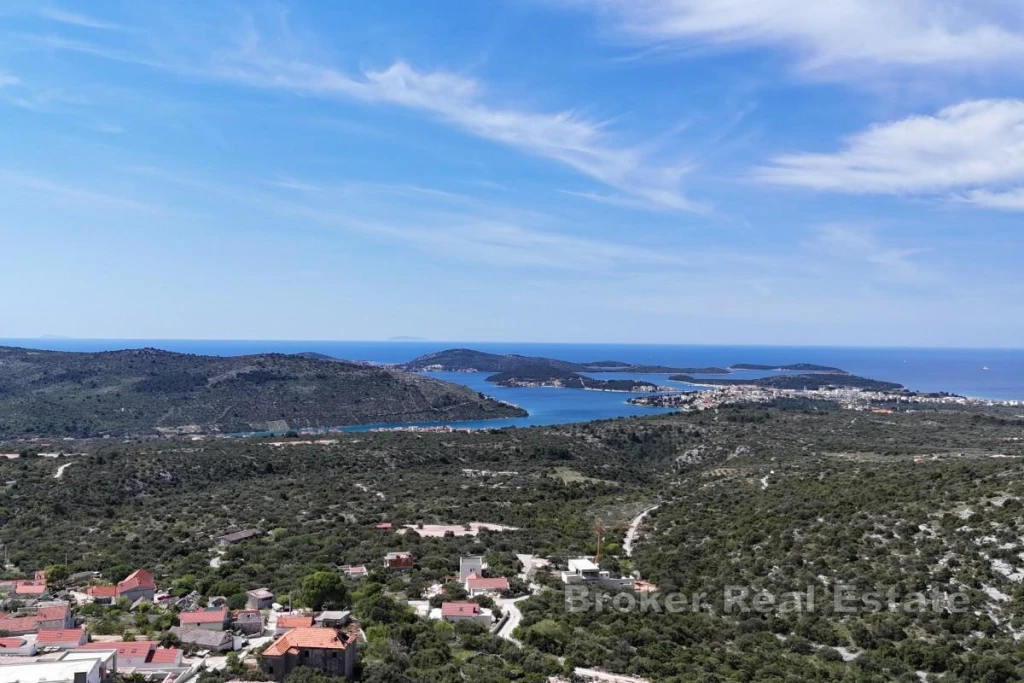 Prime Building Land with Sea View