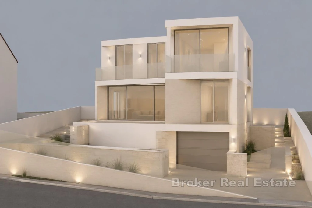 Land with building permit for a modern villa with a swimming pool