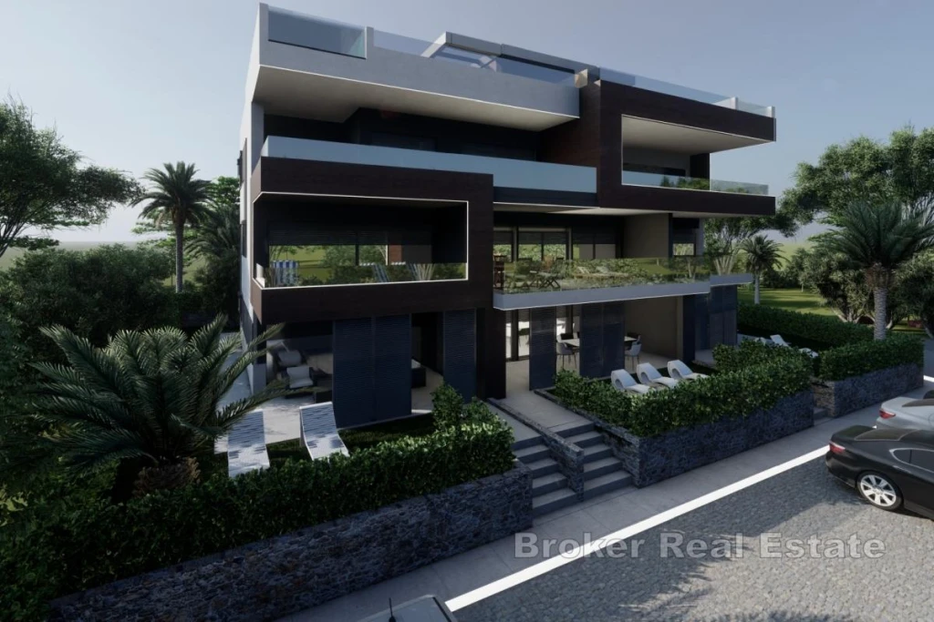 Modern apartment with garden and two parking spaces