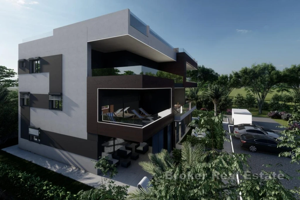 Modern two-bedroom apartment close to the sea
