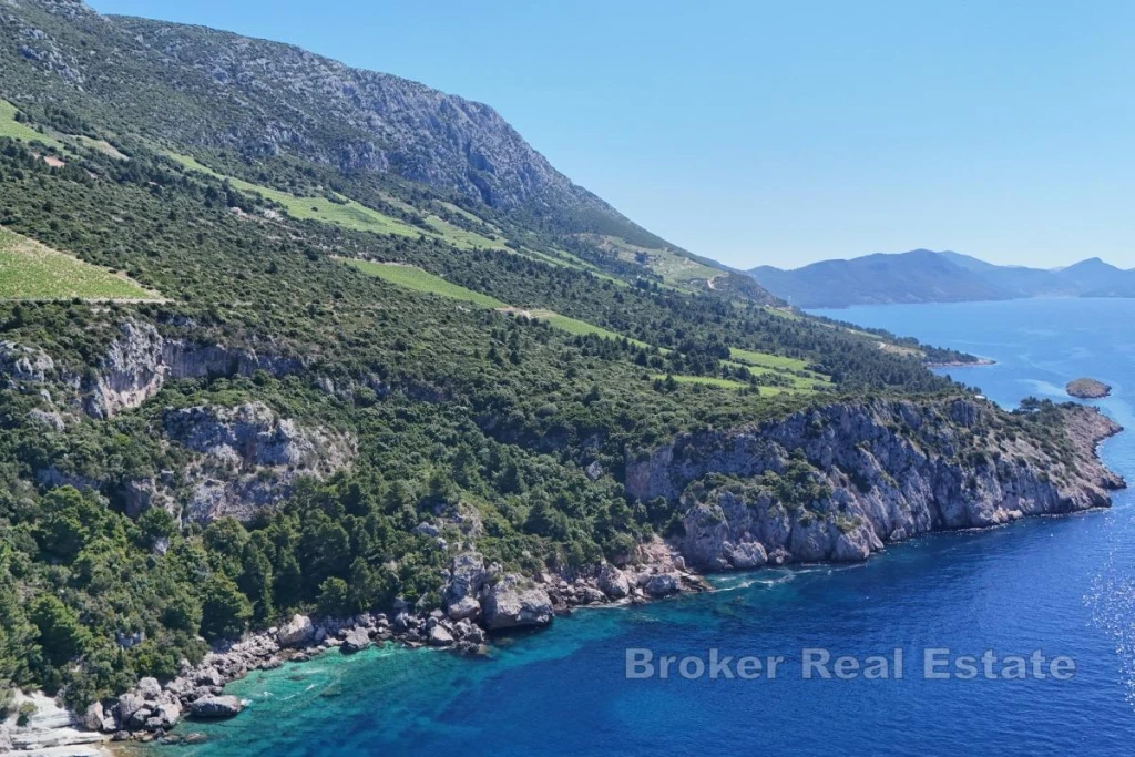 Land with Sea Access