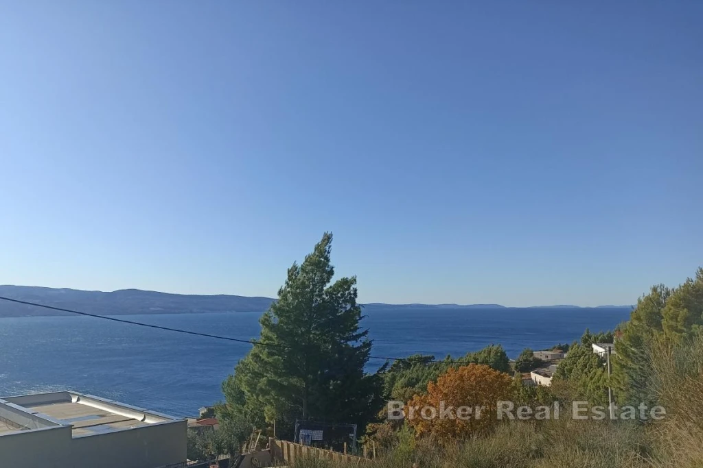 Building Plot with Building Permit and Open Sea View