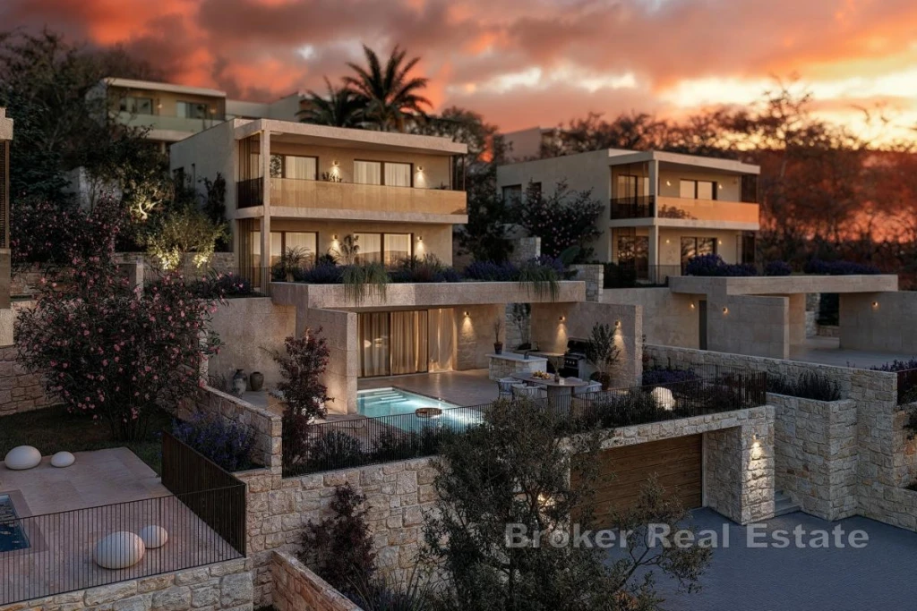 Newly built villa with panoramic sea view