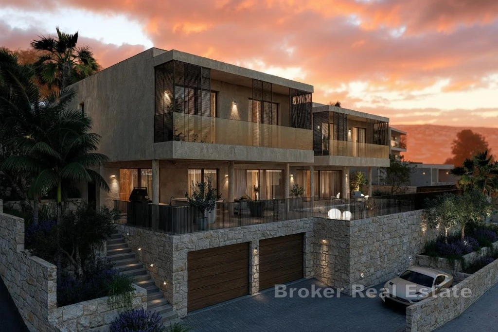 Luxury villa with pool and sea view