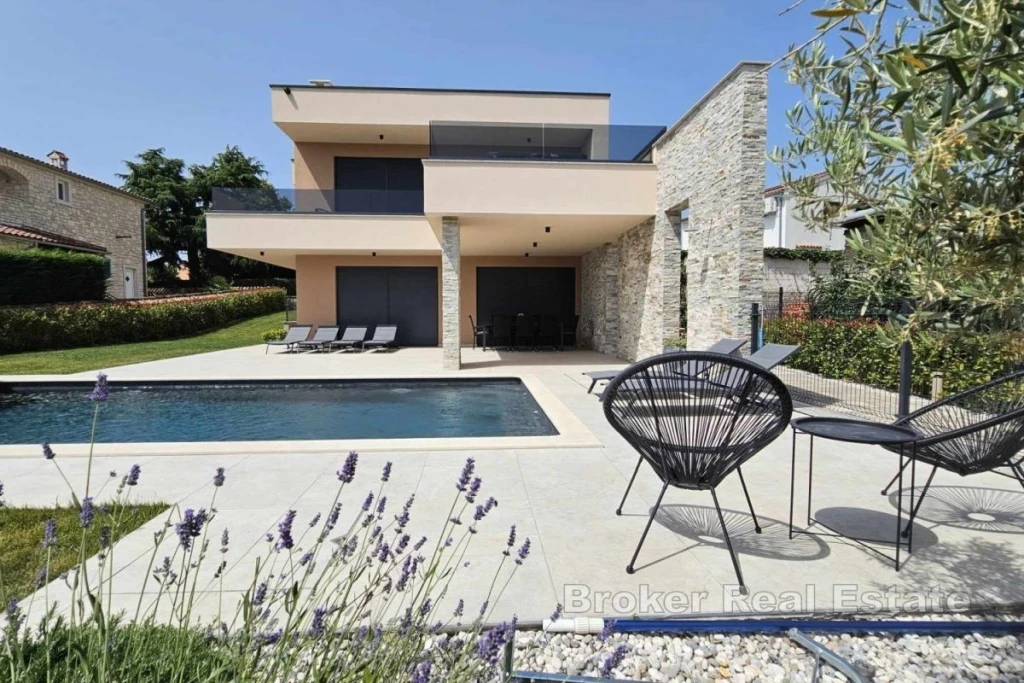 Modern villa with heated pool