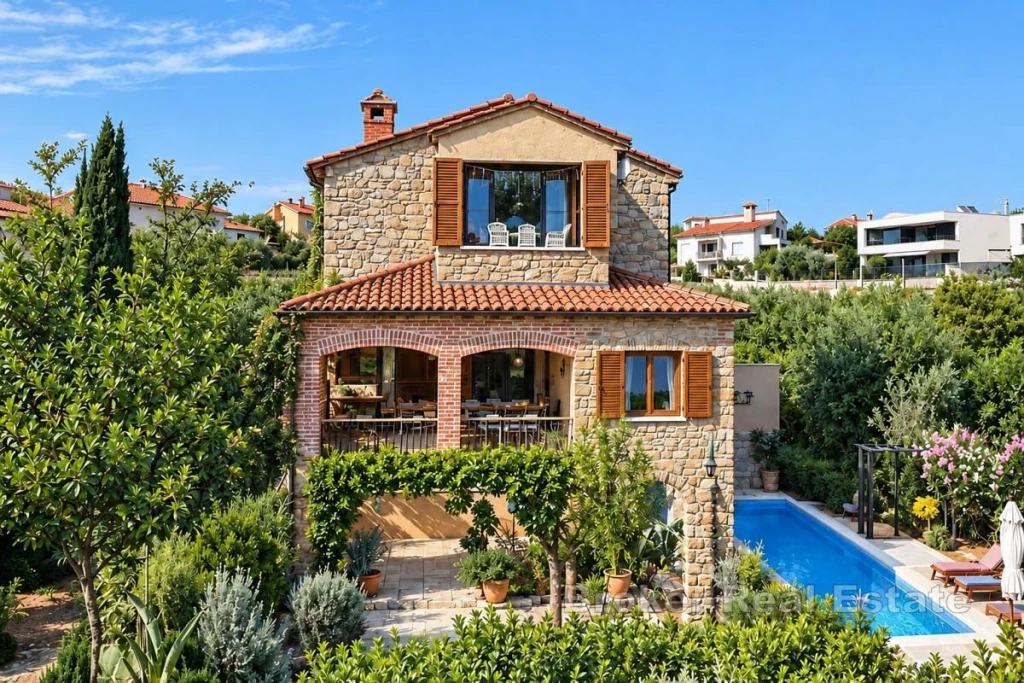 Villa with Sea Views, Swimming Pool, Wellness Area and Private Garden