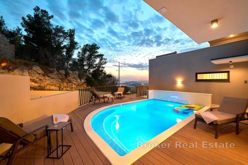 Exclusive modern villa with heated pool, private wellness area and sea view