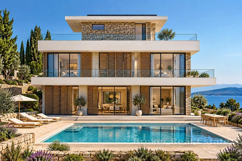 Investment Project: 5 Villas with Pools and Sea Views