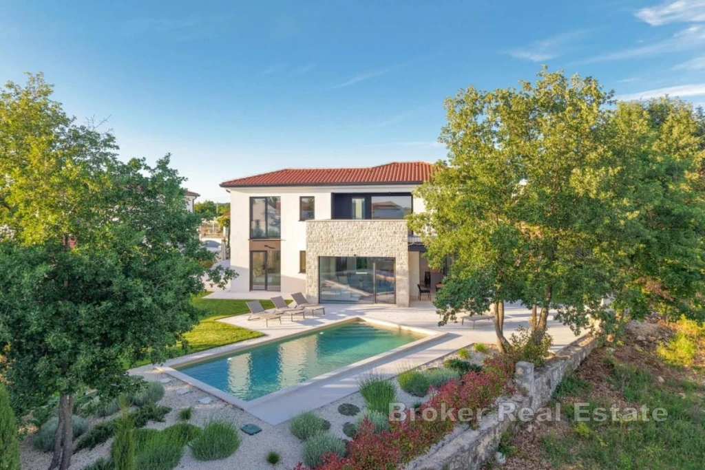 Villa with a pool and sauna in a peaceful setting