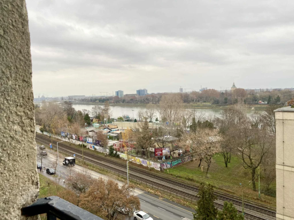 Eladó téglalakás, Budapest III. kerület, Árpád Fejedelem útja
