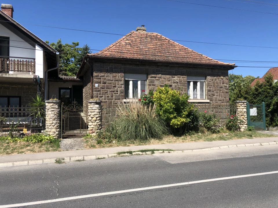 Eladó családi ház, Tihany