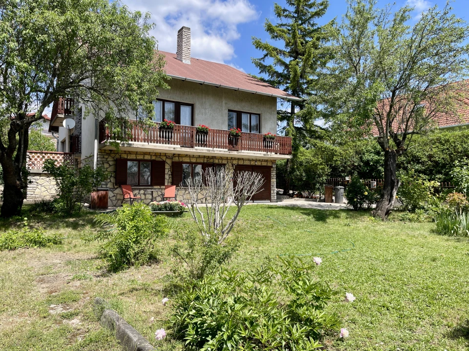 Eladó családi ház, Balatonfüred