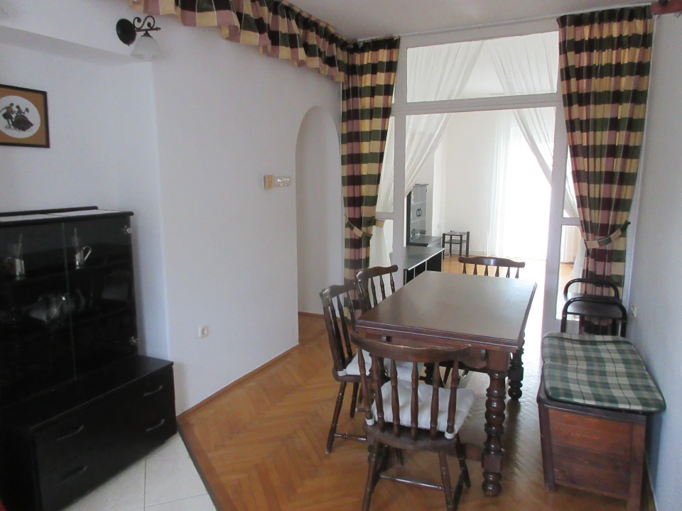 c3-1-name c2-19-name, Debrecen