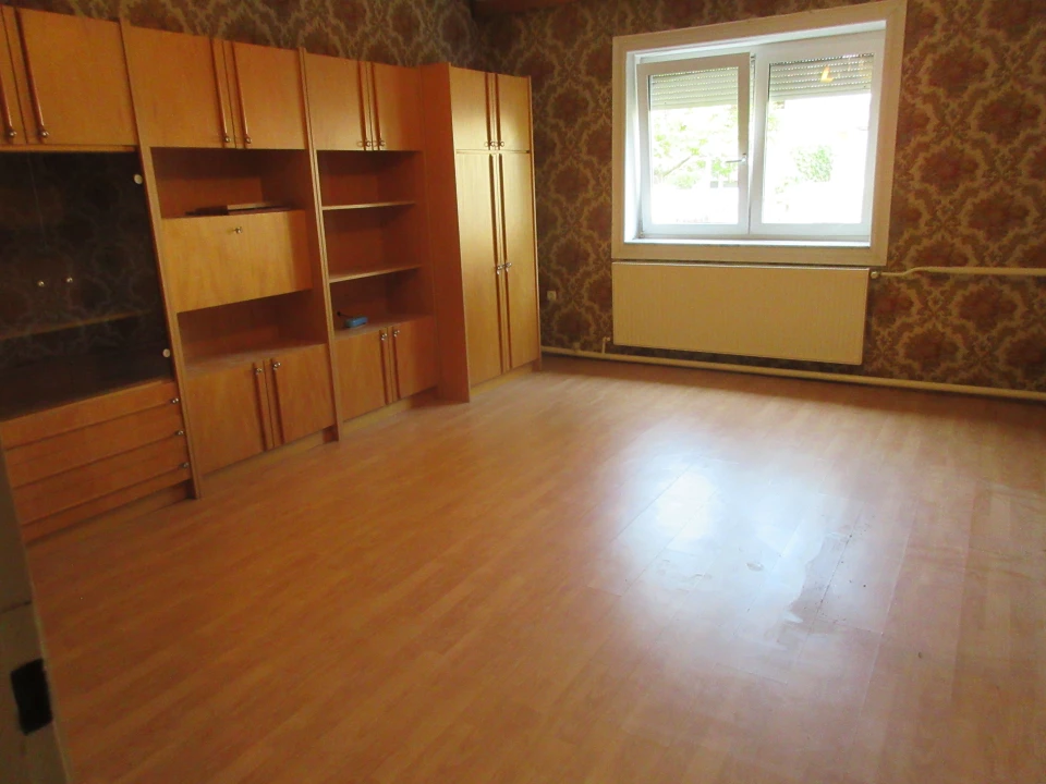 Eladó ikerház, Debrecen