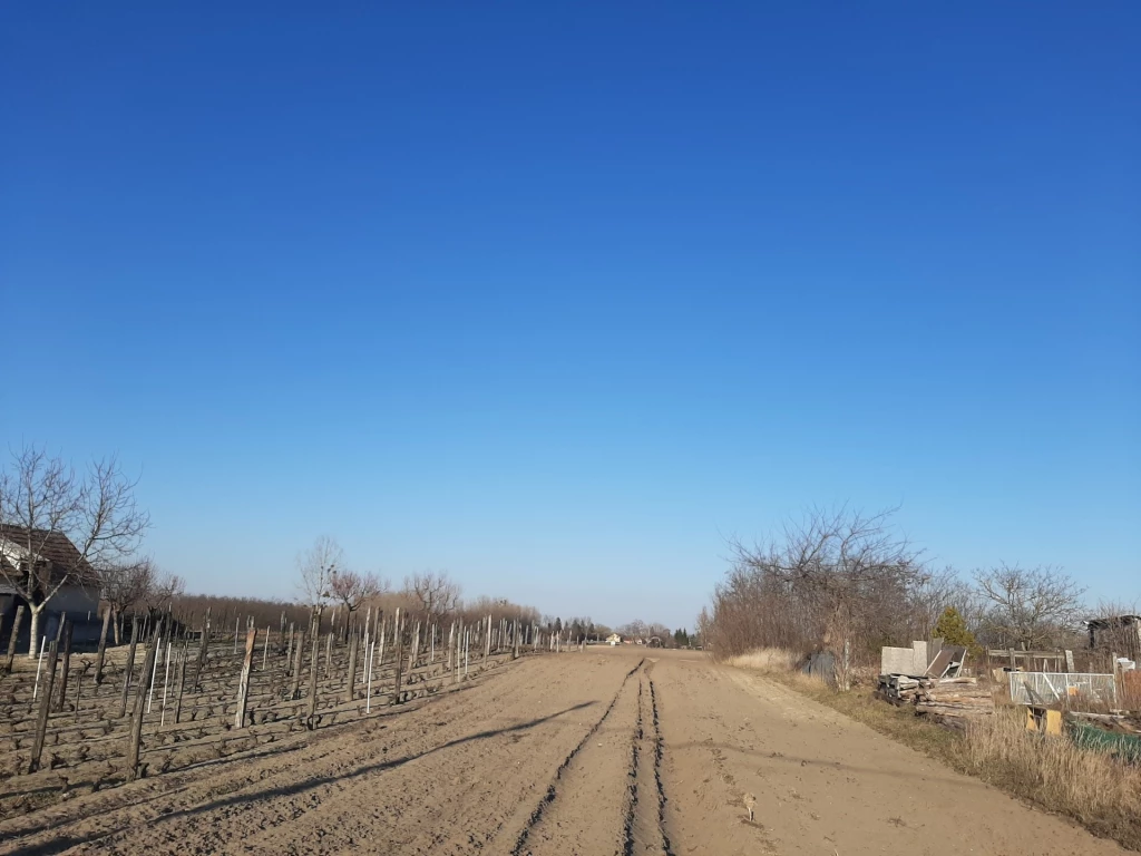 Eladó Telek, Kisbér 990.000 Ft