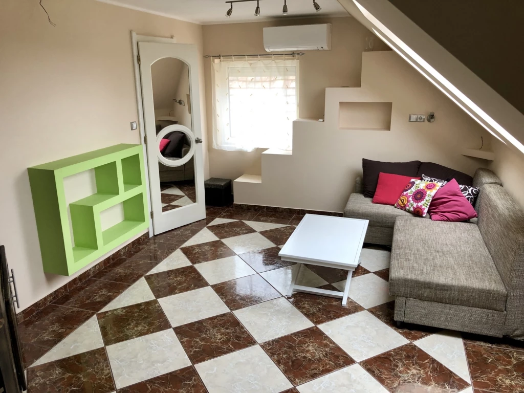 Eladó Ház, Ács 84.000.000 Ft