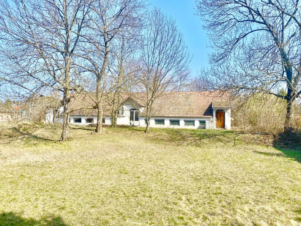 For sale house, Komárom