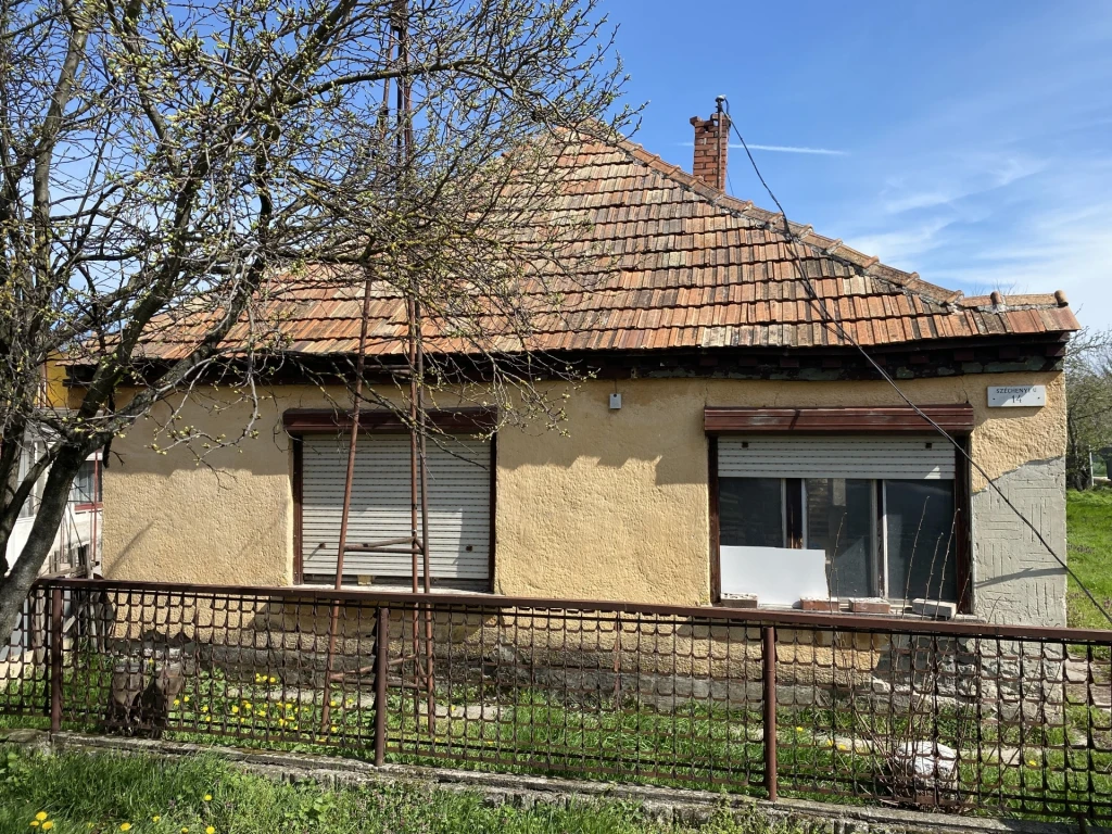 Eladó Ház, Ács 17.900.000 Ft