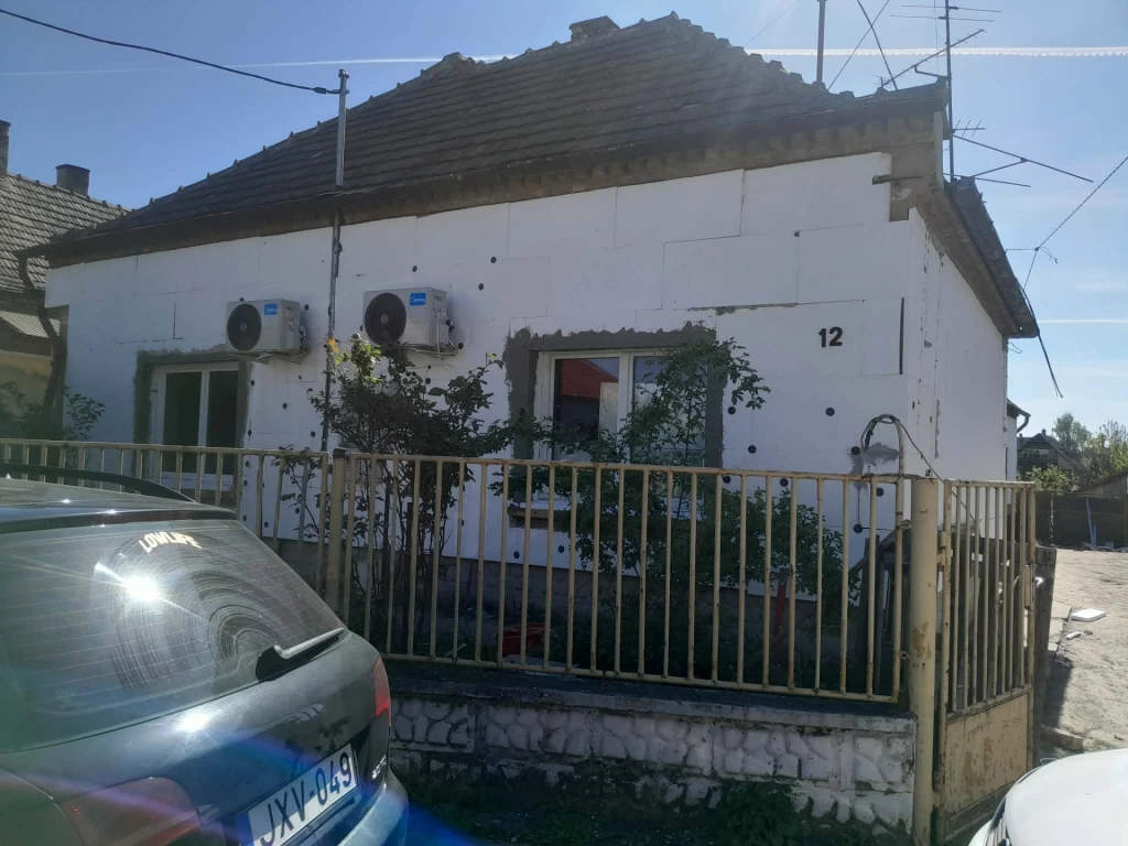 Eladó Ház, Ács Ady Endre u. 43.900.000 Ft