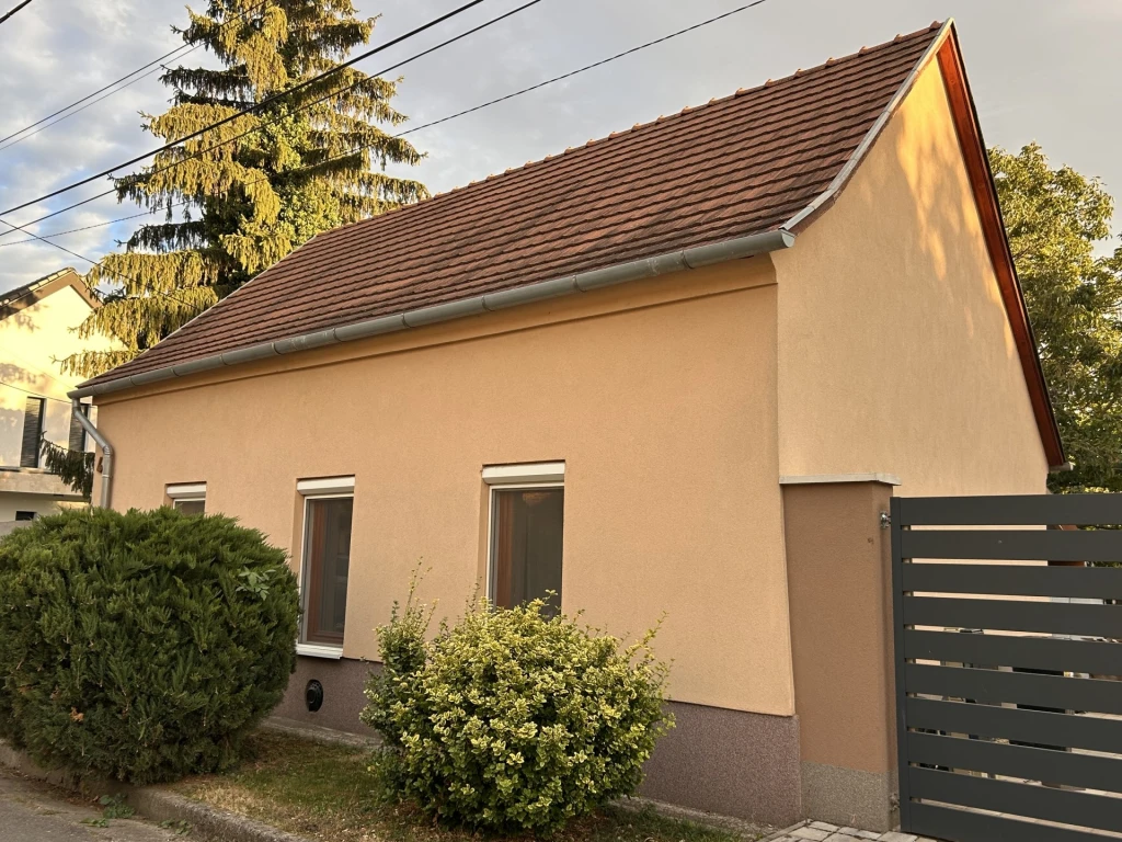 Eladó Ház, Komárom 58.000.000 Ft