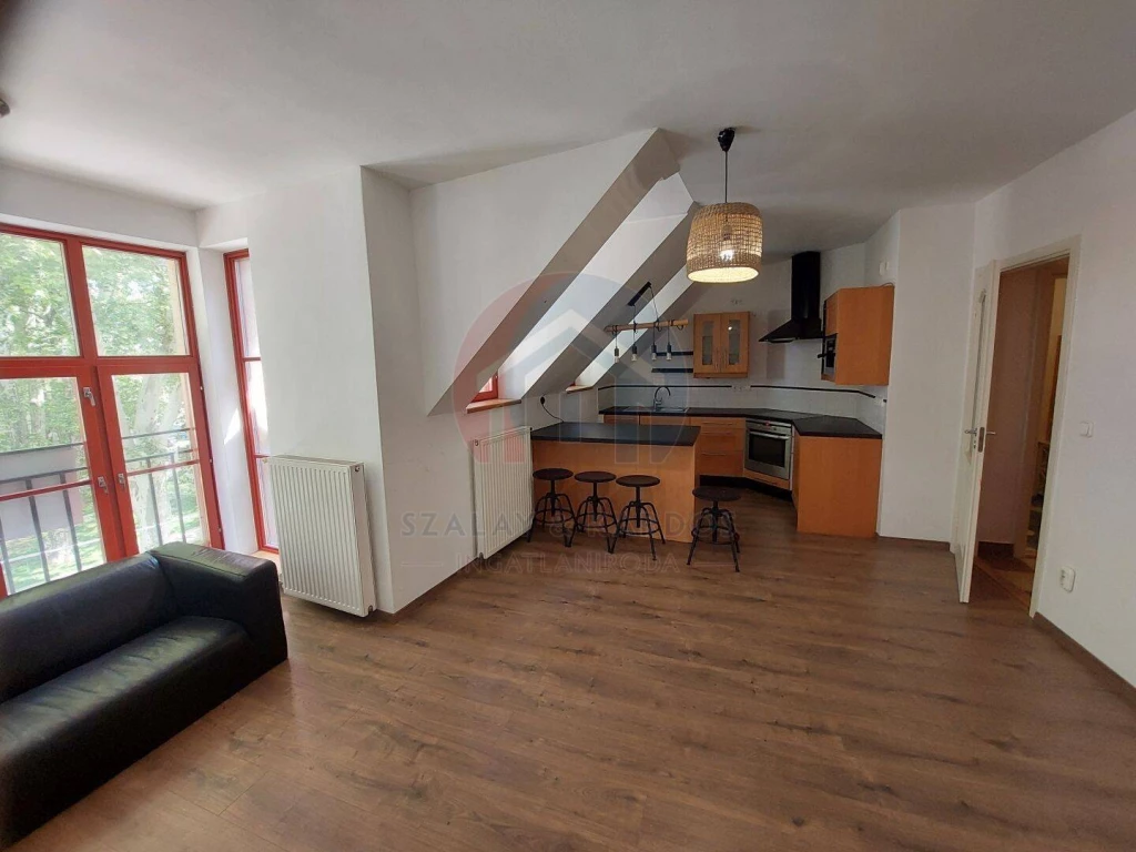 Kiadó egyéb lakás, Sopron