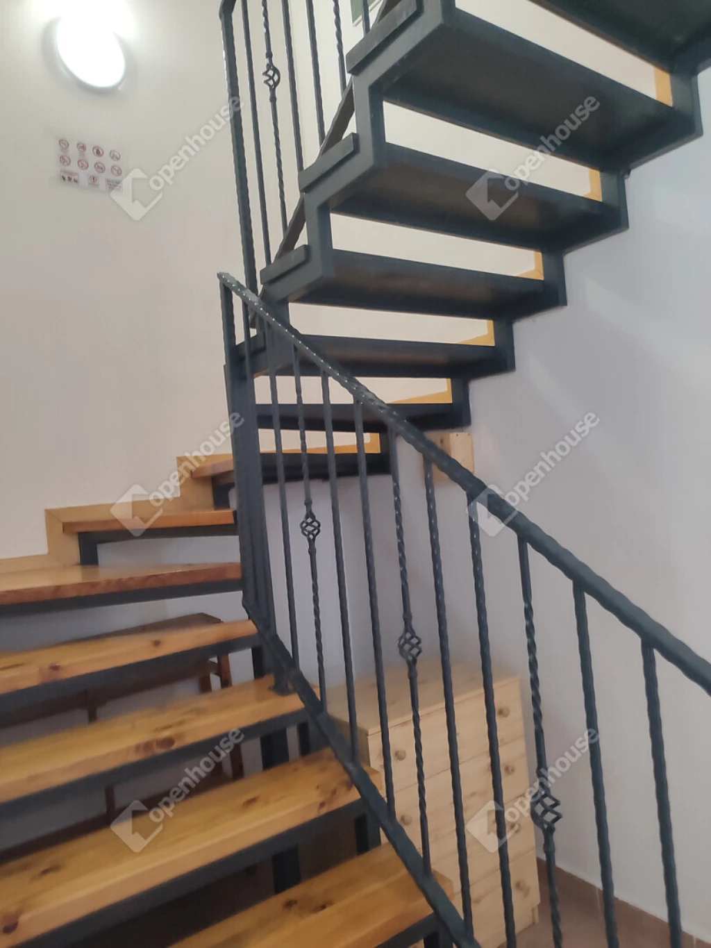 For rent brick flat, Tata, Kertváros