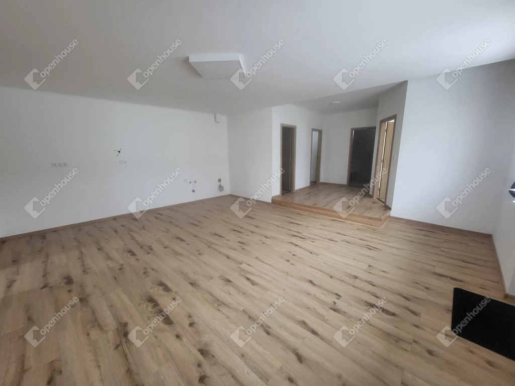 For sale house, Nyergesújfalu