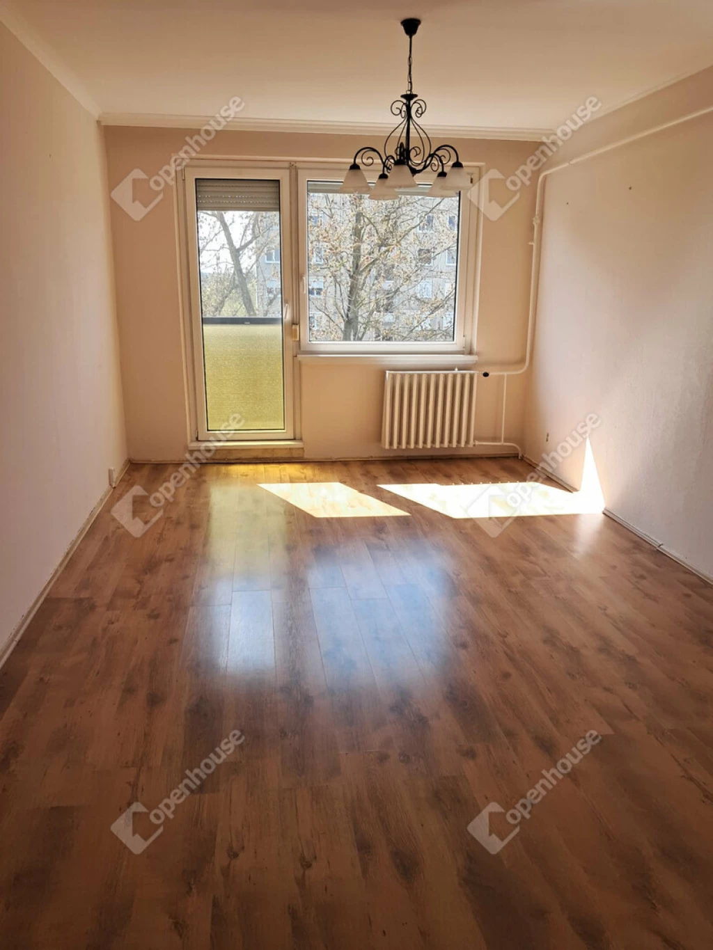 For sale panel flat, Tatabánya, Bánhidai ltp.