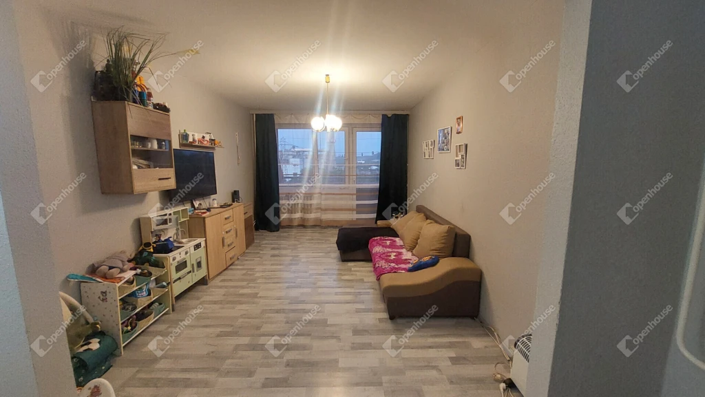 Tatabánya, Gál István lakótelepen panorámás, erkélyes lakás eladó!