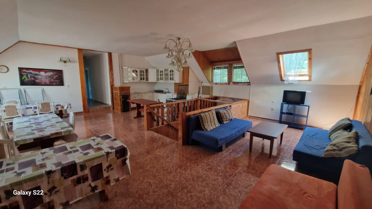 Eladó hotel, panzió, Balatonkeresztúr